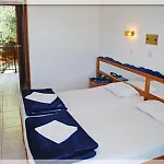 Emerald Apartahotel Chrysi Ammoudia