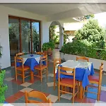 Apartahotel Emerald 2*