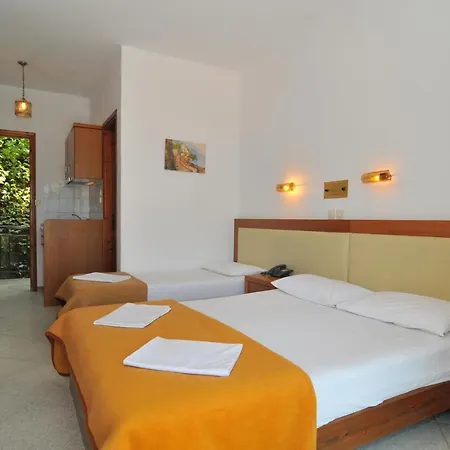 Emerald Chrisi Ammoudia