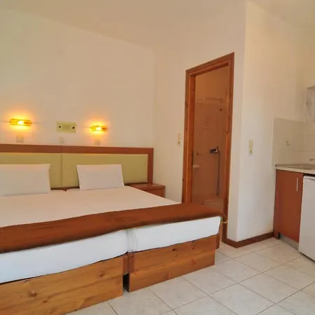 Emerald מלון דירות כריסי אמודיה