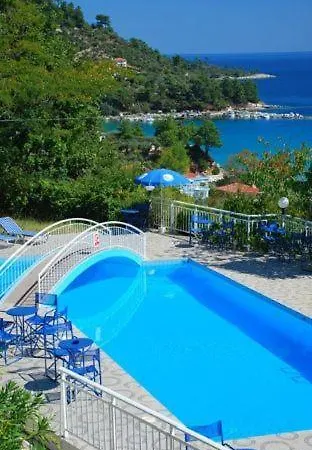 Emerald Aparthotel 2*