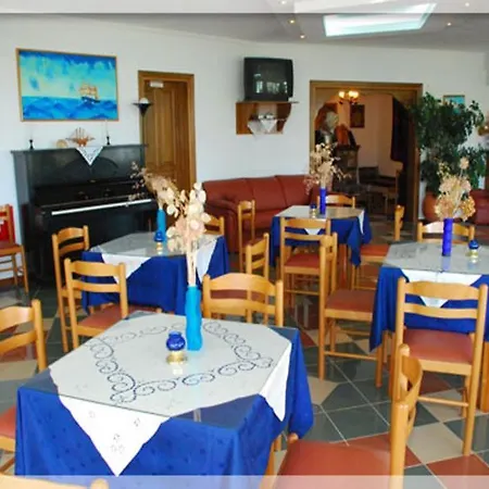 Emerald Chrisi Ammoudia