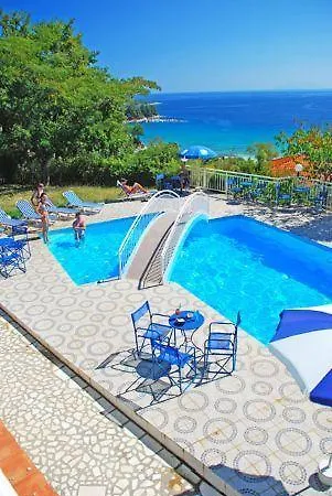 מלון דירות Emerald