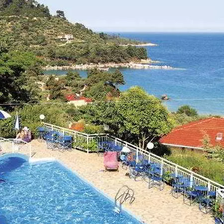 Emerald Aparthotel 2*