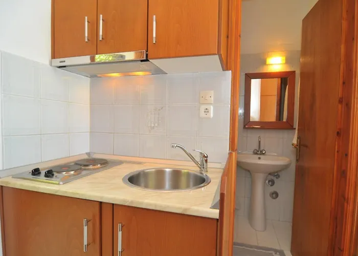 Emerald Apartahotel 2*