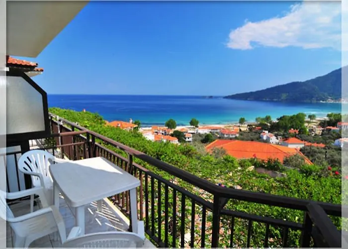 Apartahotel Emerald 2*