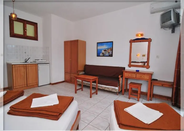 Apartahotel Emerald 2*