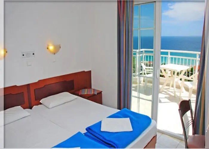 Apartahotel Emerald Chrysi Ammoudia