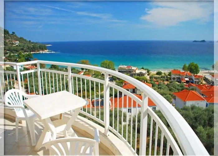 Emerald Apartahotel Chrysi Ammoudia